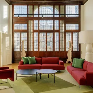 Palazzo Dei Fiori By Mate Apartment
