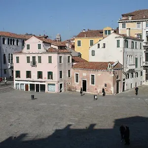 Ca Sant'angelo Apartment